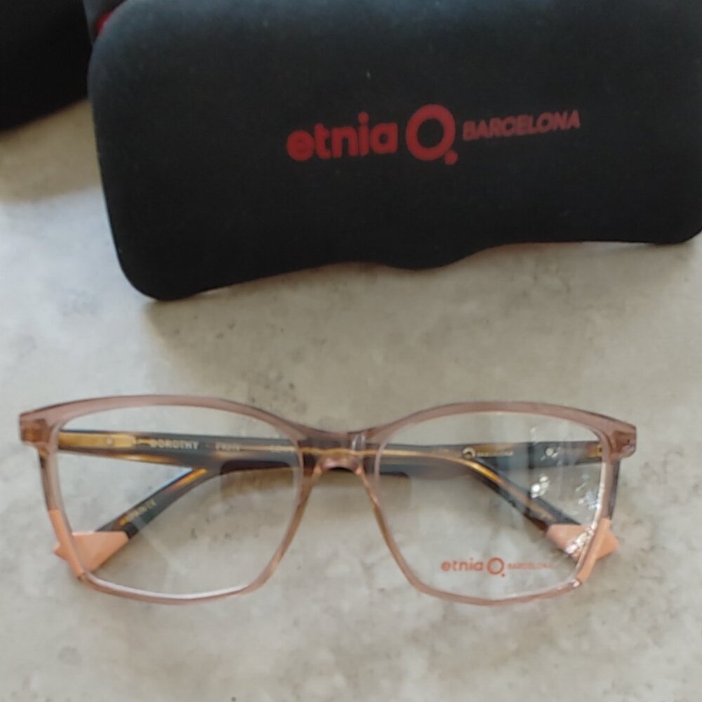 Etnia Barcelona Dorothy frames. NWOT